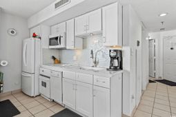 5523 North Ocean Blvd. photo 4