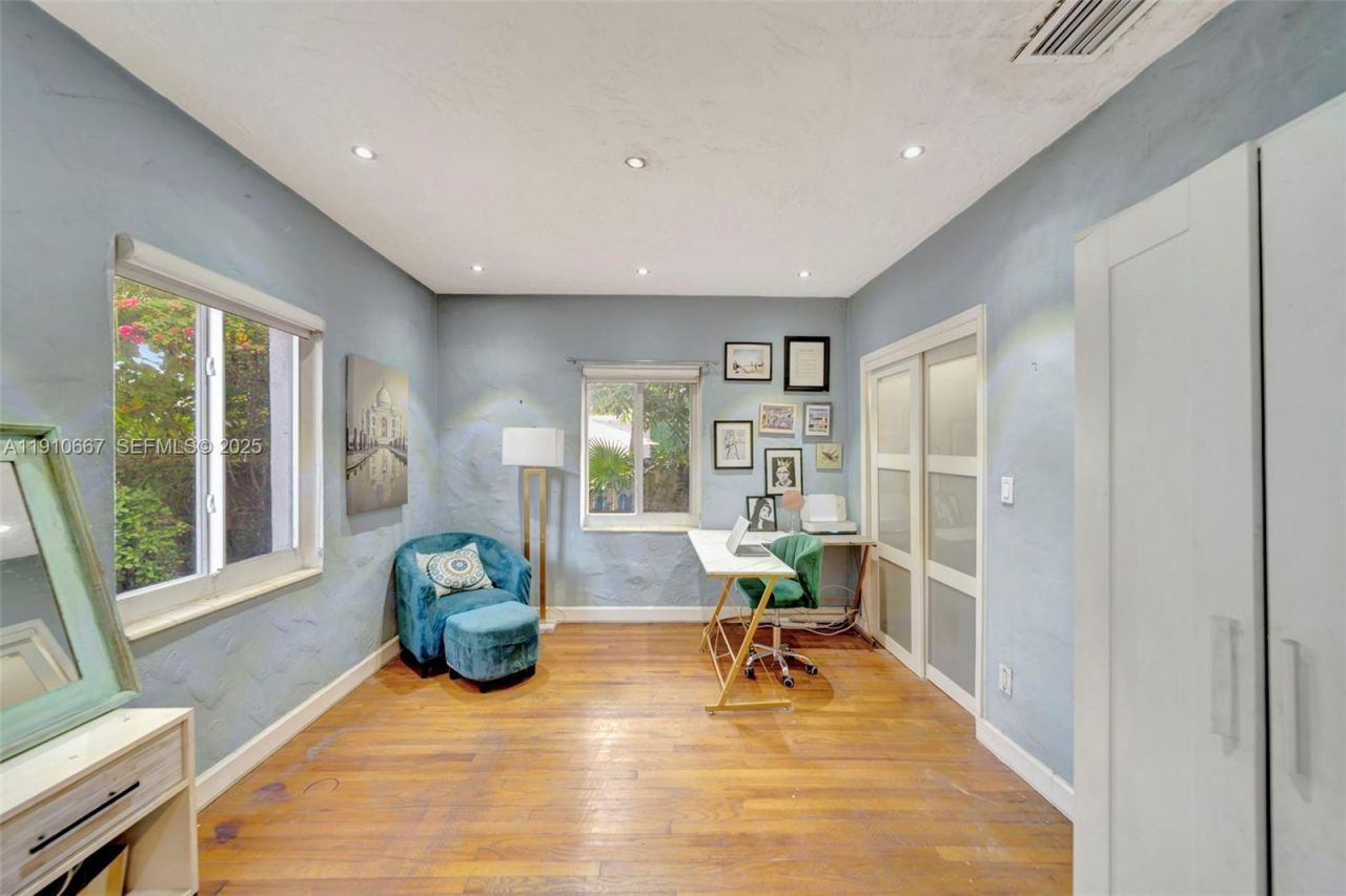 619 NE 87th St, Miami, FL 33138 Photo