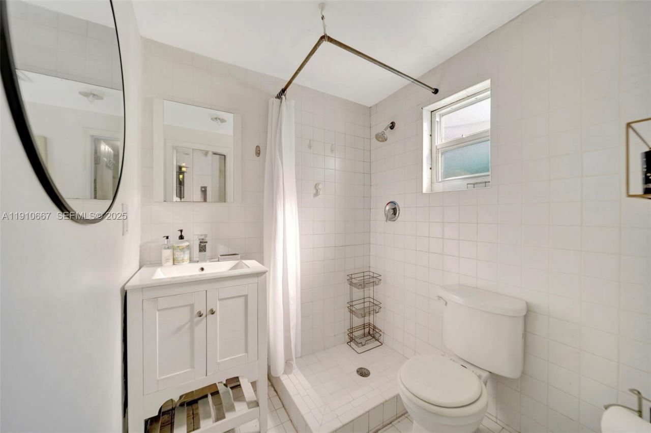 619 NE 87th St, Miami, FL 33138 Photo