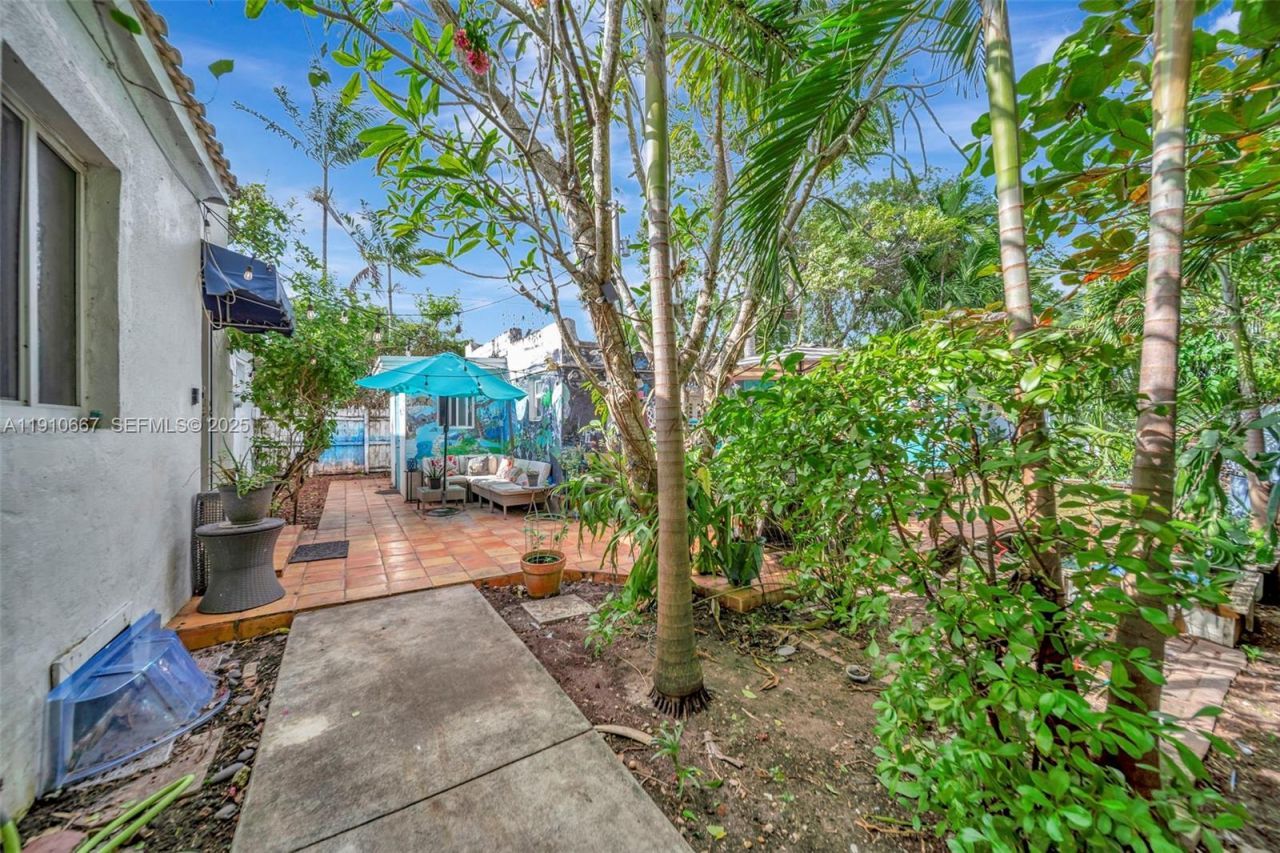 619 NE 87th St, Miami, FL 33138 Photo