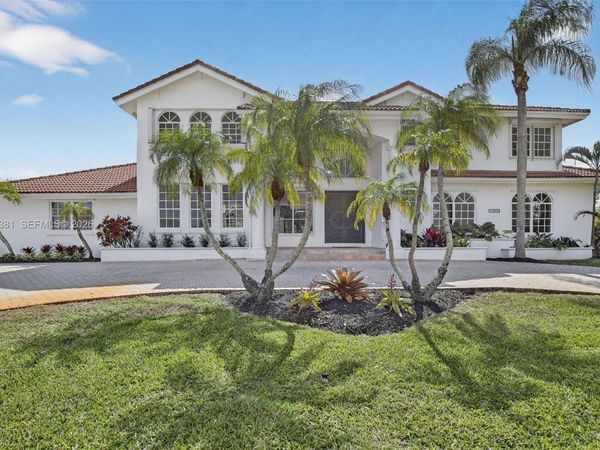 12360 SW 1st St, Plantation, FL 33325