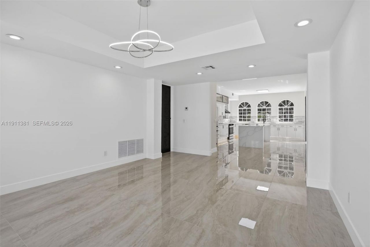 12360 SW 1st St, Plantation, FL 33325 Photo