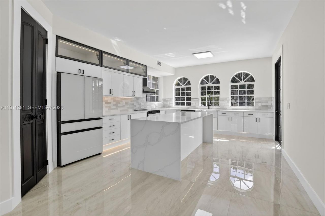 12360 SW 1st St, Plantation, FL 33325 Photo