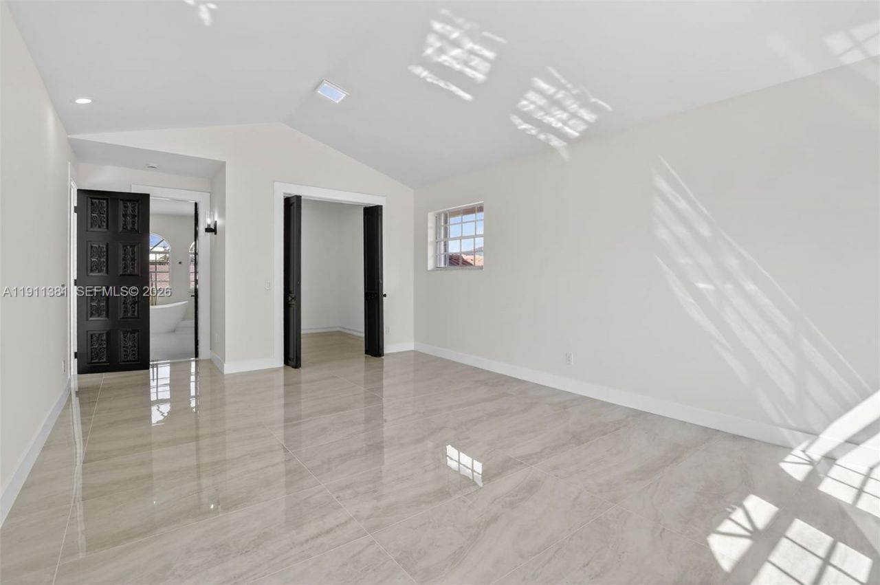 12360 SW 1st St, Plantation, FL 33325 Photo