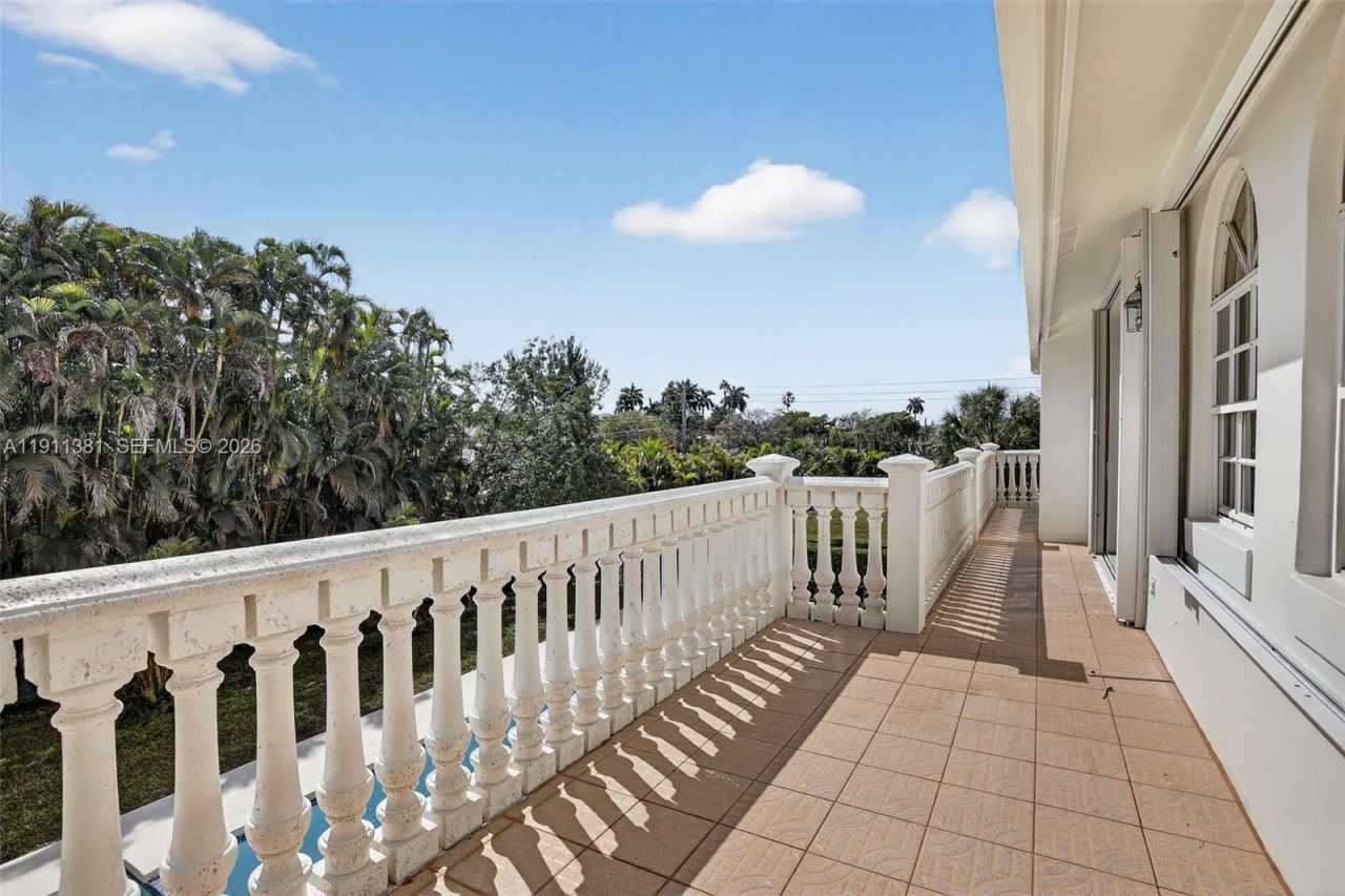 12360 SW 1st St, Plantation, FL 33325 Photo