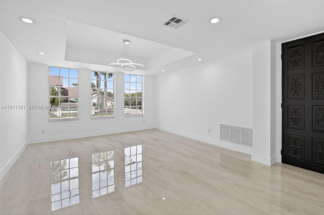 12360 SW 1st St, Plantation, FL 33325 Photo