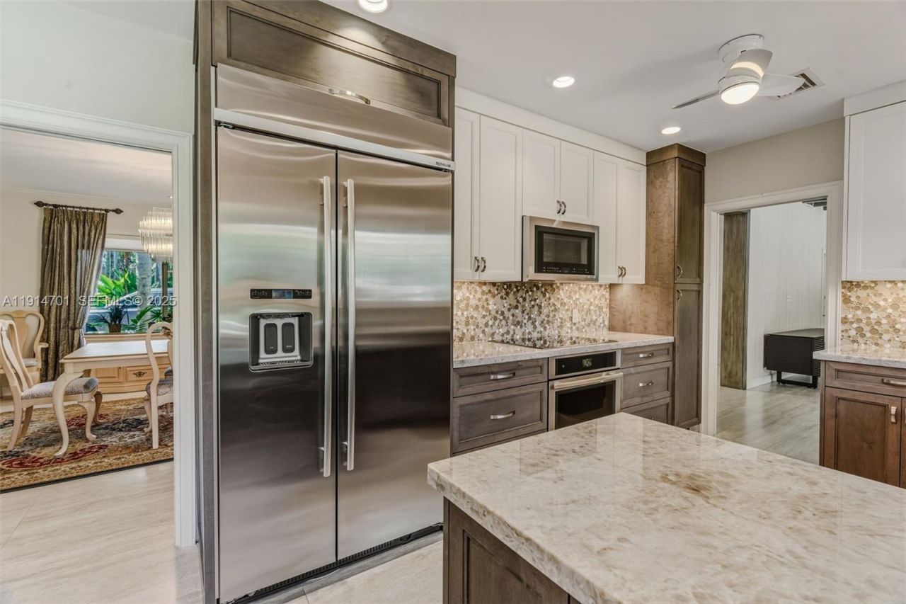 8001 SW 66th Ter, Miami, FL 33143 Photo