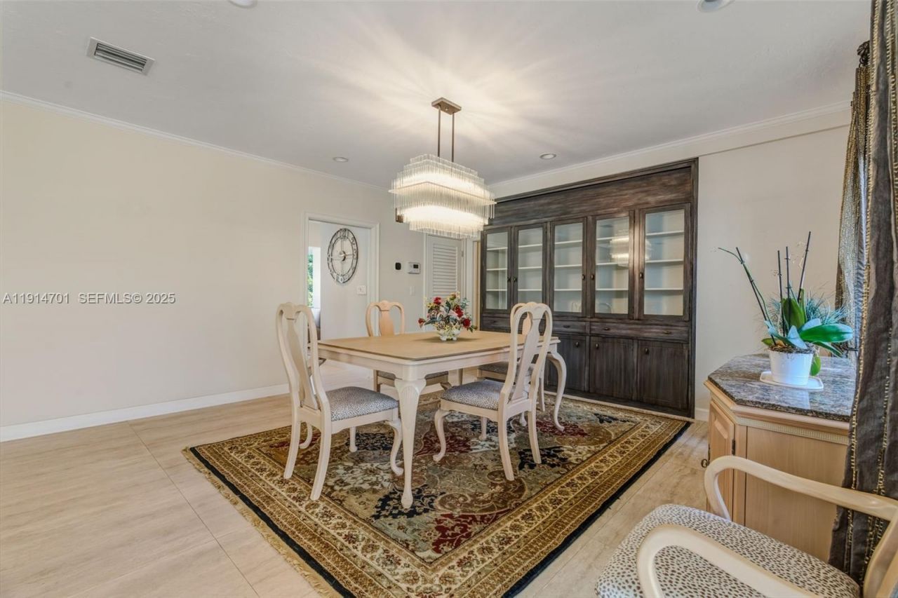 8001 SW 66th Ter, Miami, FL 33143 Photo