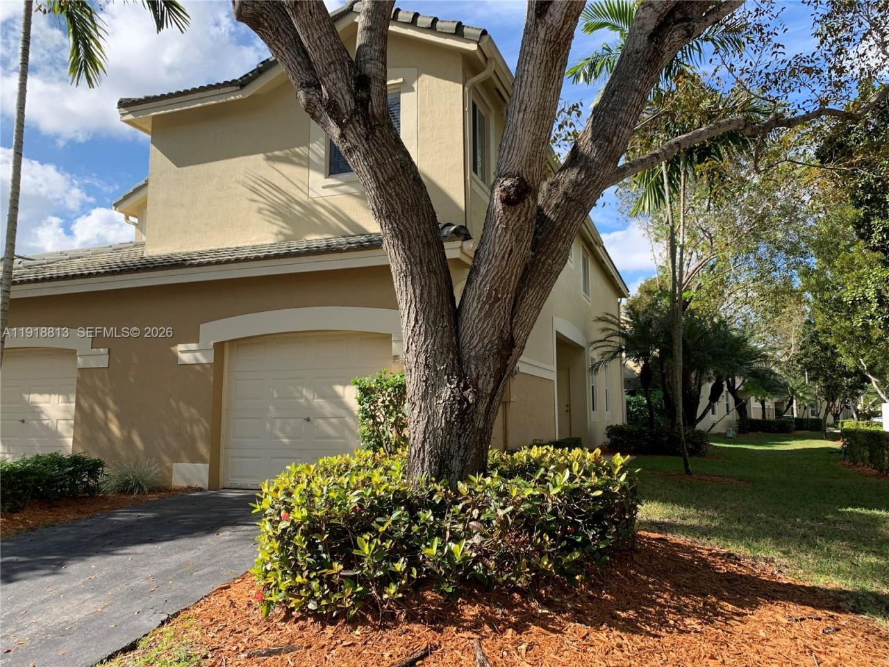2165 Pasa Verde Ln, Weston, FL 33327 Photo