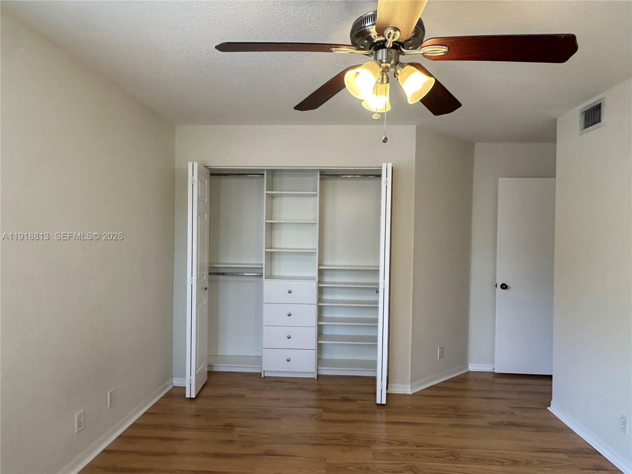 2165 Pasa Verde Ln, Weston, FL 33327 Photo