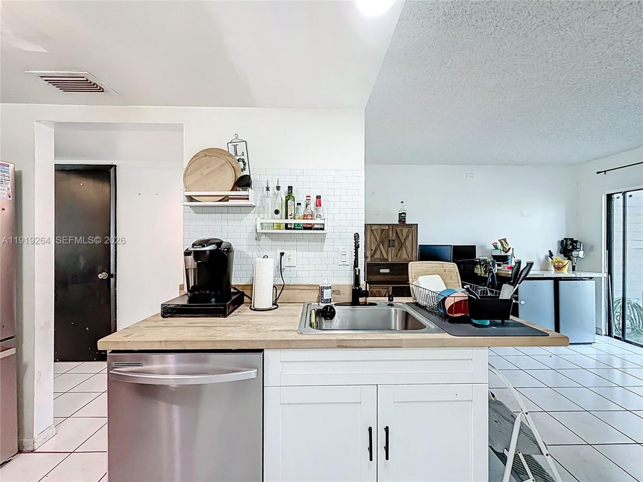 9825 NW 37th St, Unit 5F, Sunrise, FL 33351 Photo