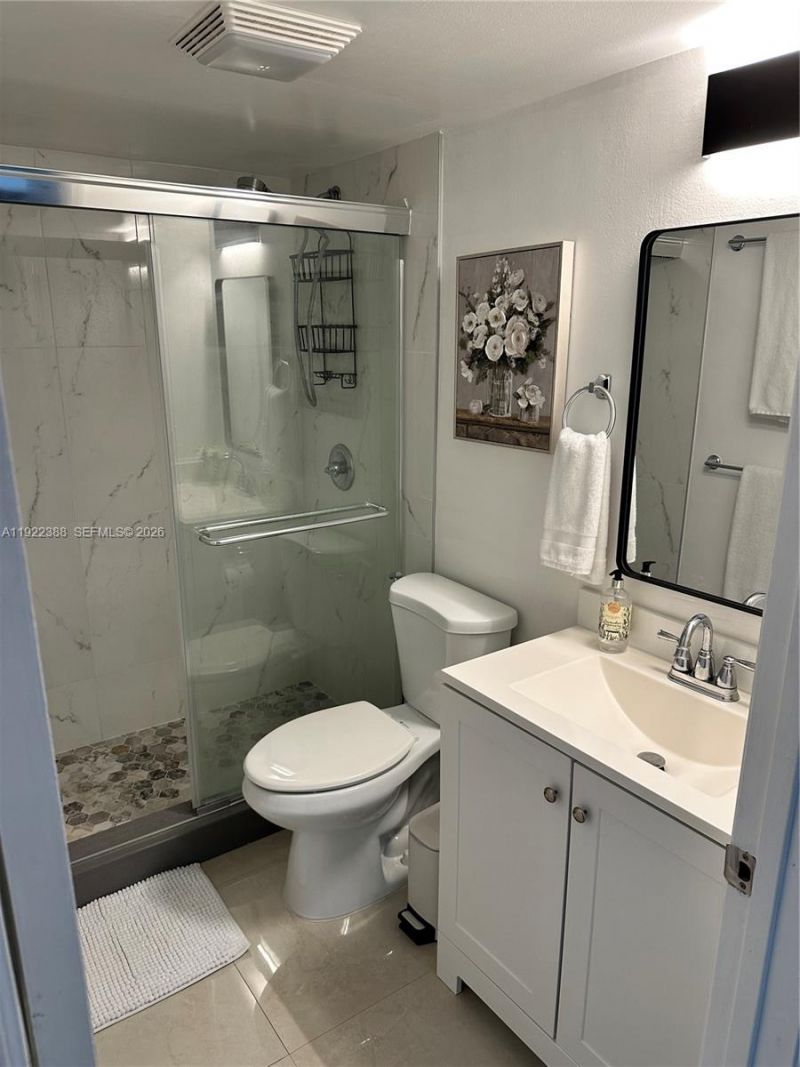 1700 NW N River Dr, Unit 907, Miami, FL 33125 Photo