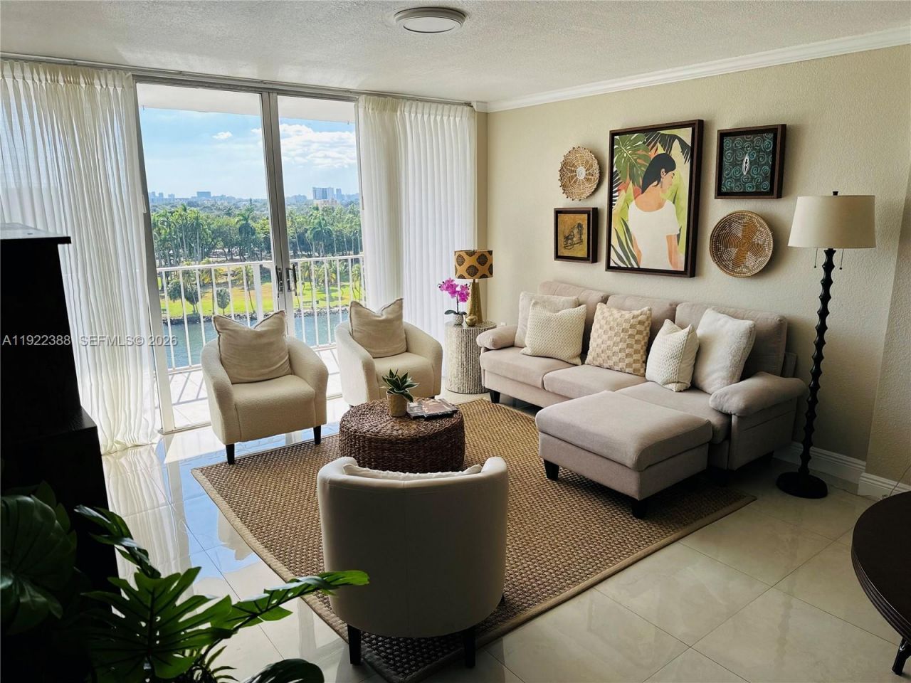 1700 NW N River Dr, Unit 907, Miami, FL 33125 Photo