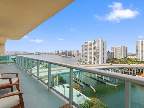 19390 Collins Ave, Unit PH-7, Sunny Isles Beach, FL 33160