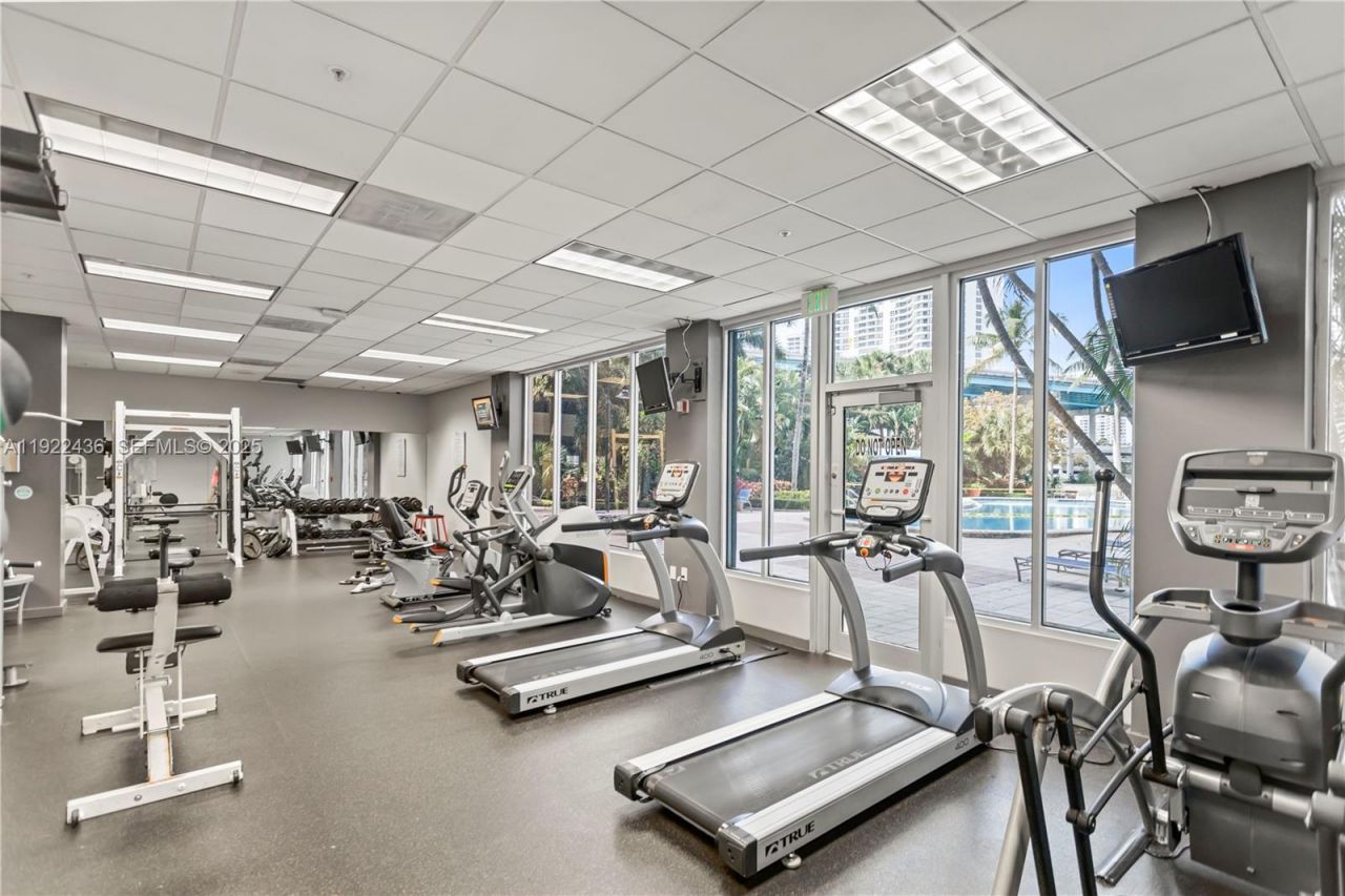 19390 Collins Ave, Unit PH-7, Sunny Isles Beach, FL 33160 Photo