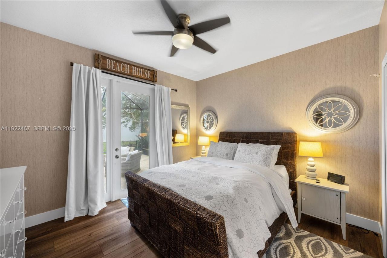 2589 Mayfair Ln, Weston, FL 33327 Photo