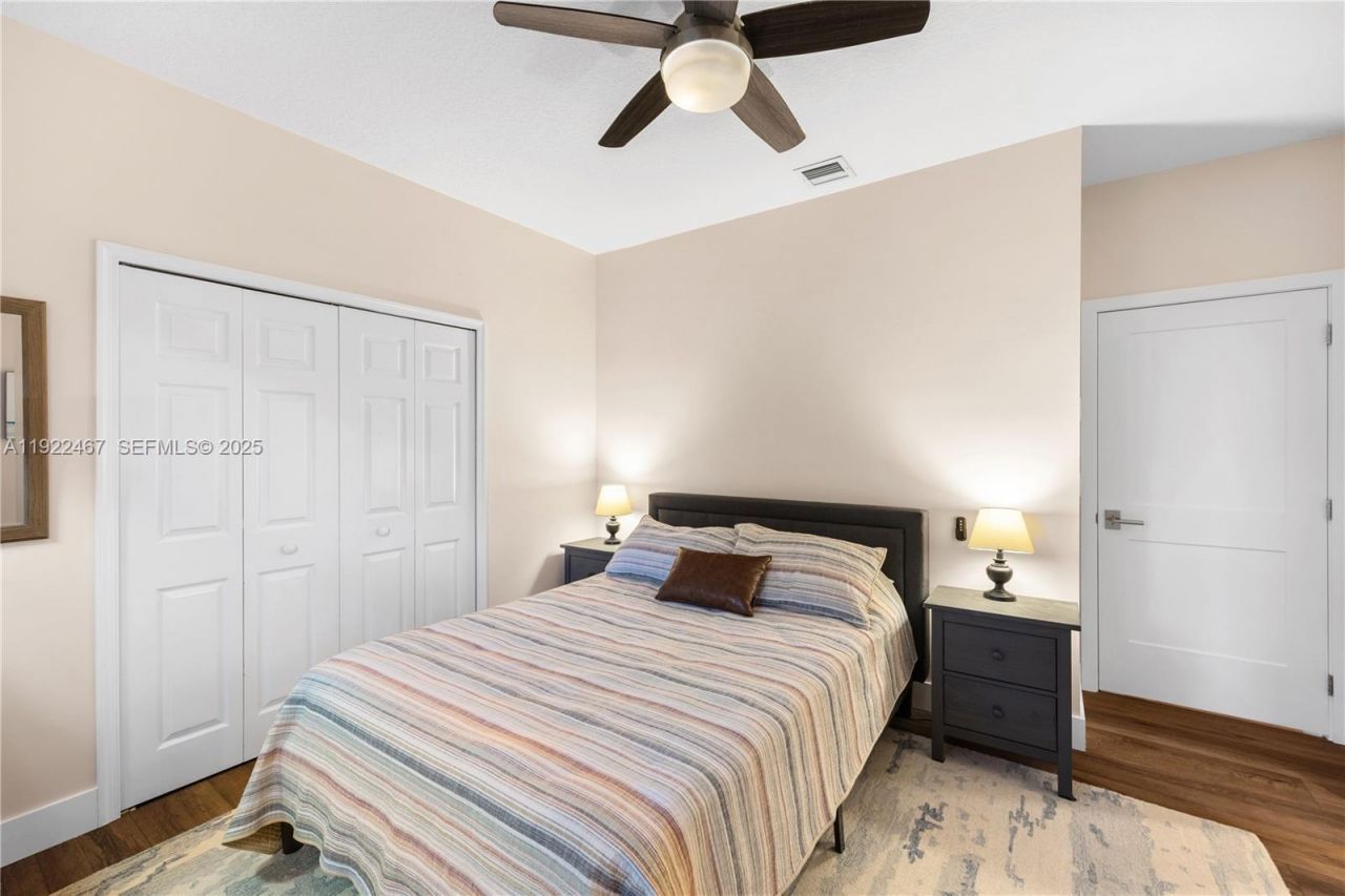 2589 Mayfair Ln, Weston, FL 33327 Photo