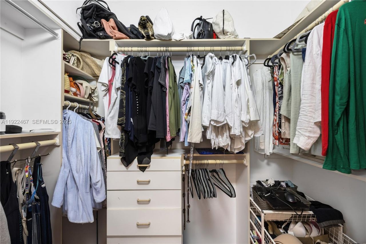 2589 Mayfair Ln, Weston, FL 33327 Photo