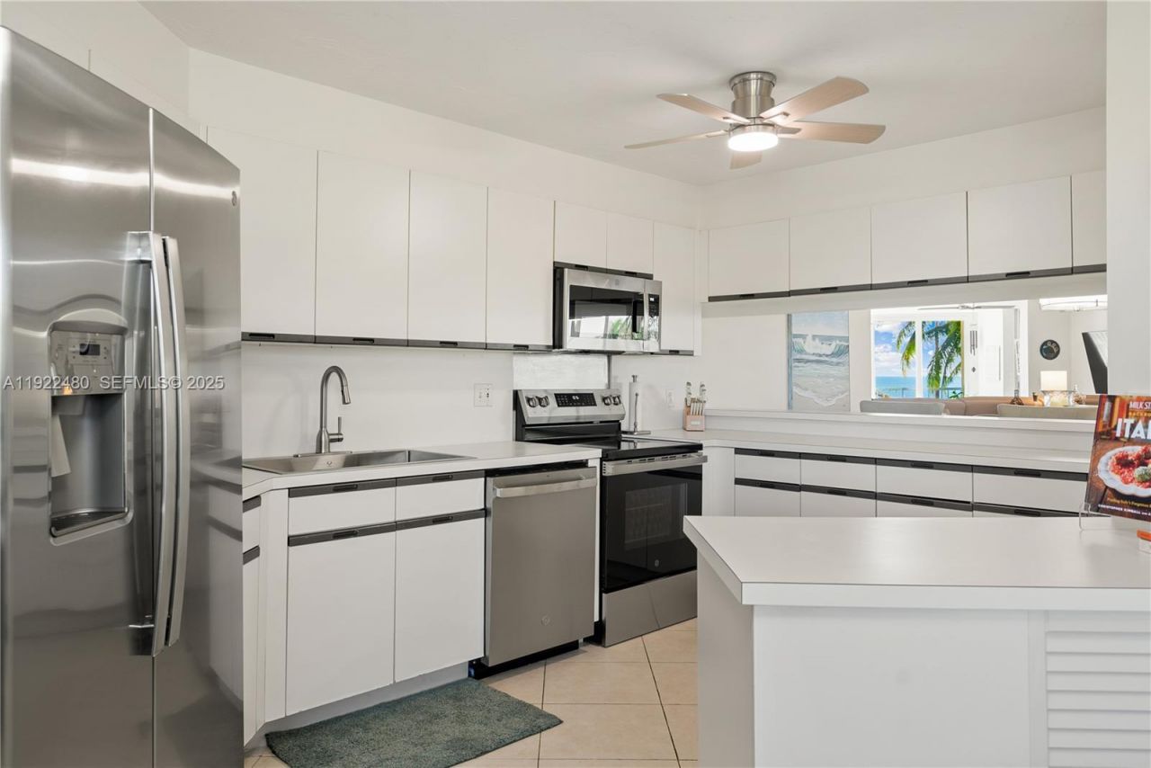 87851 Old Hwy, Unit M24, Islamorada, FL 33036 Photo