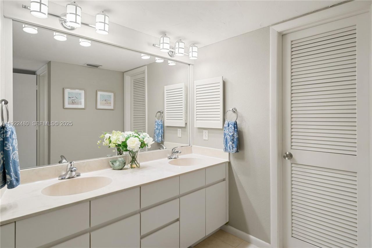 87851 Old Hwy, Unit M24, Islamorada, FL 33036 Photo