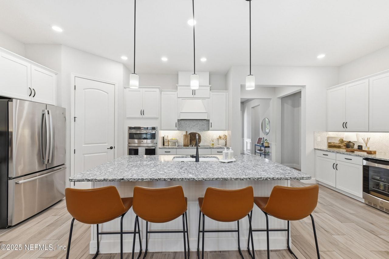 8570 Ella Jane Drive, Jacksonville, FL 32256 Photo