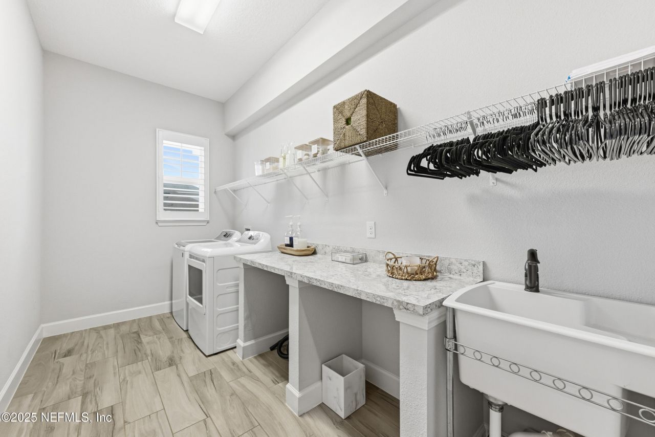 8570 Ella Jane Drive, Jacksonville, FL 32256 Photo