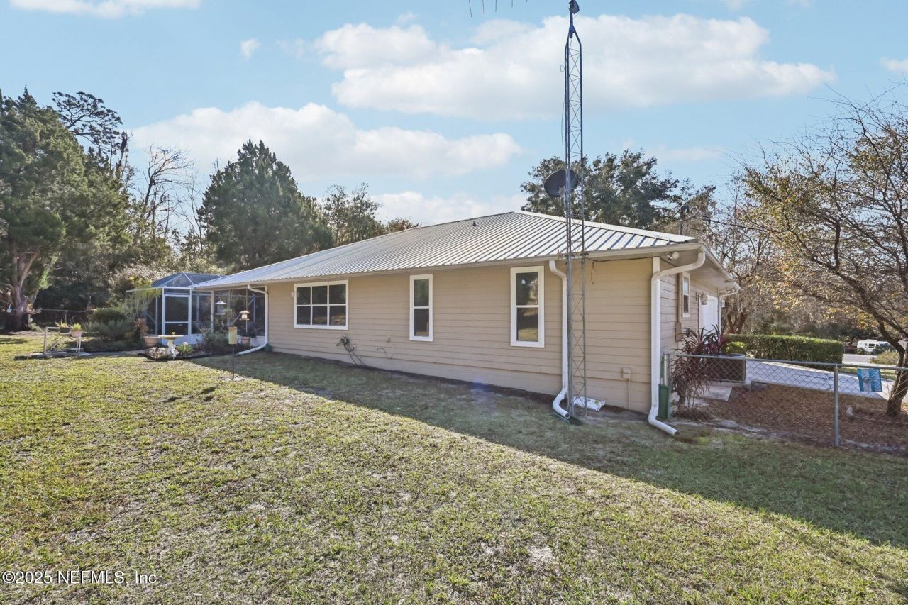120 Ashley Lake Drive, Melrose, FL 32666 Photo