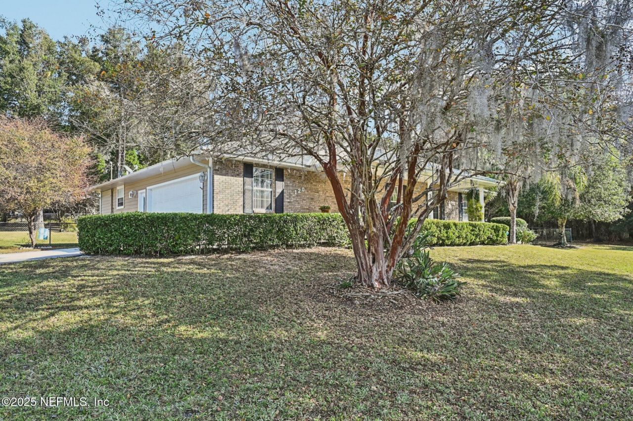 120 Ashley Lake Drive, Melrose, FL 32666 Photo
