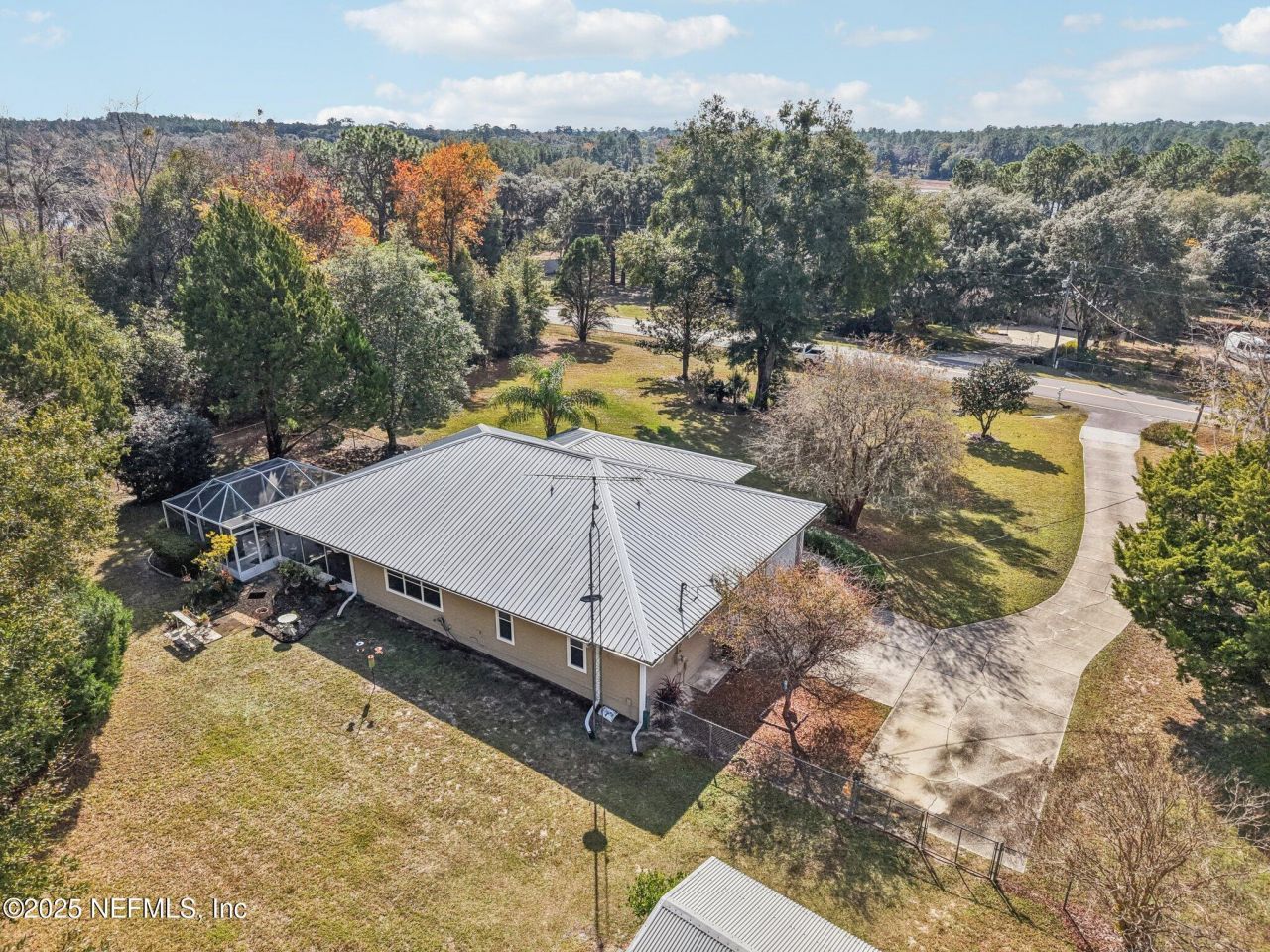120 Ashley Lake Drive, Melrose, FL 32666 Photo