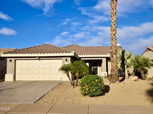 15624 W AZALEA Lane, Surprise, AZ 85374