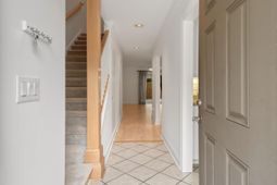 321 Lapwing Lane photo 4