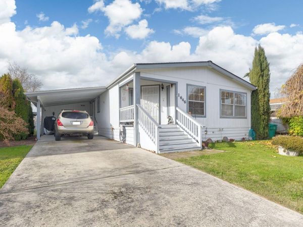 1646 Darin Drive, Grants Pass, OR 97527