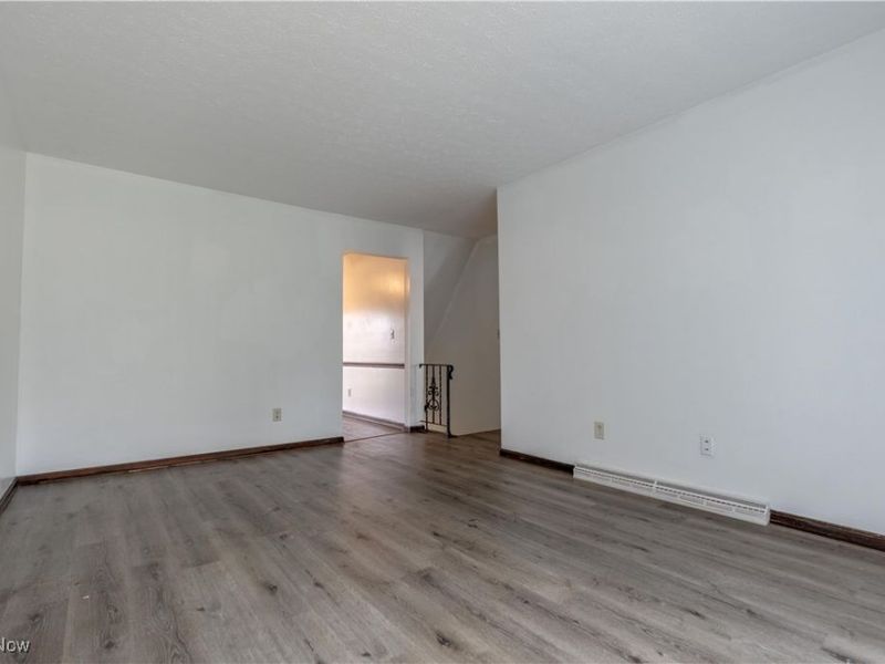 4529-4533 Camelot Circle, Uniontown, OH 44685 Photo 13