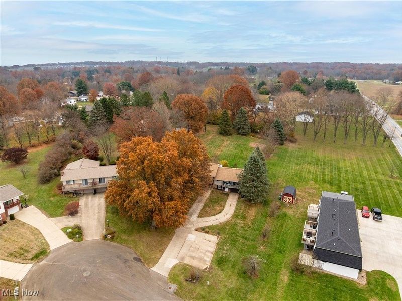 4529-4533 Camelot Circle, Uniontown, OH 44685 Photo 3