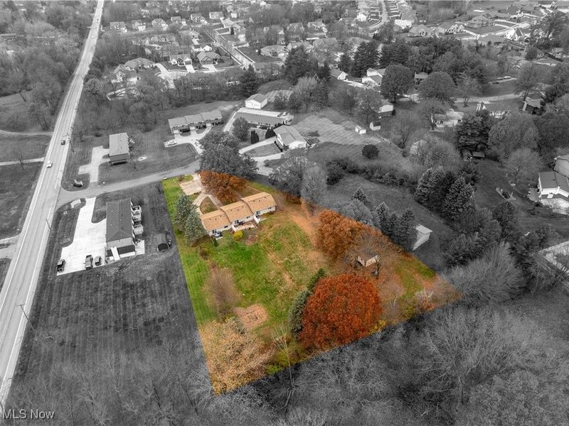 4529-4533 Camelot Circle, Uniontown, OH 44685 Photo 4