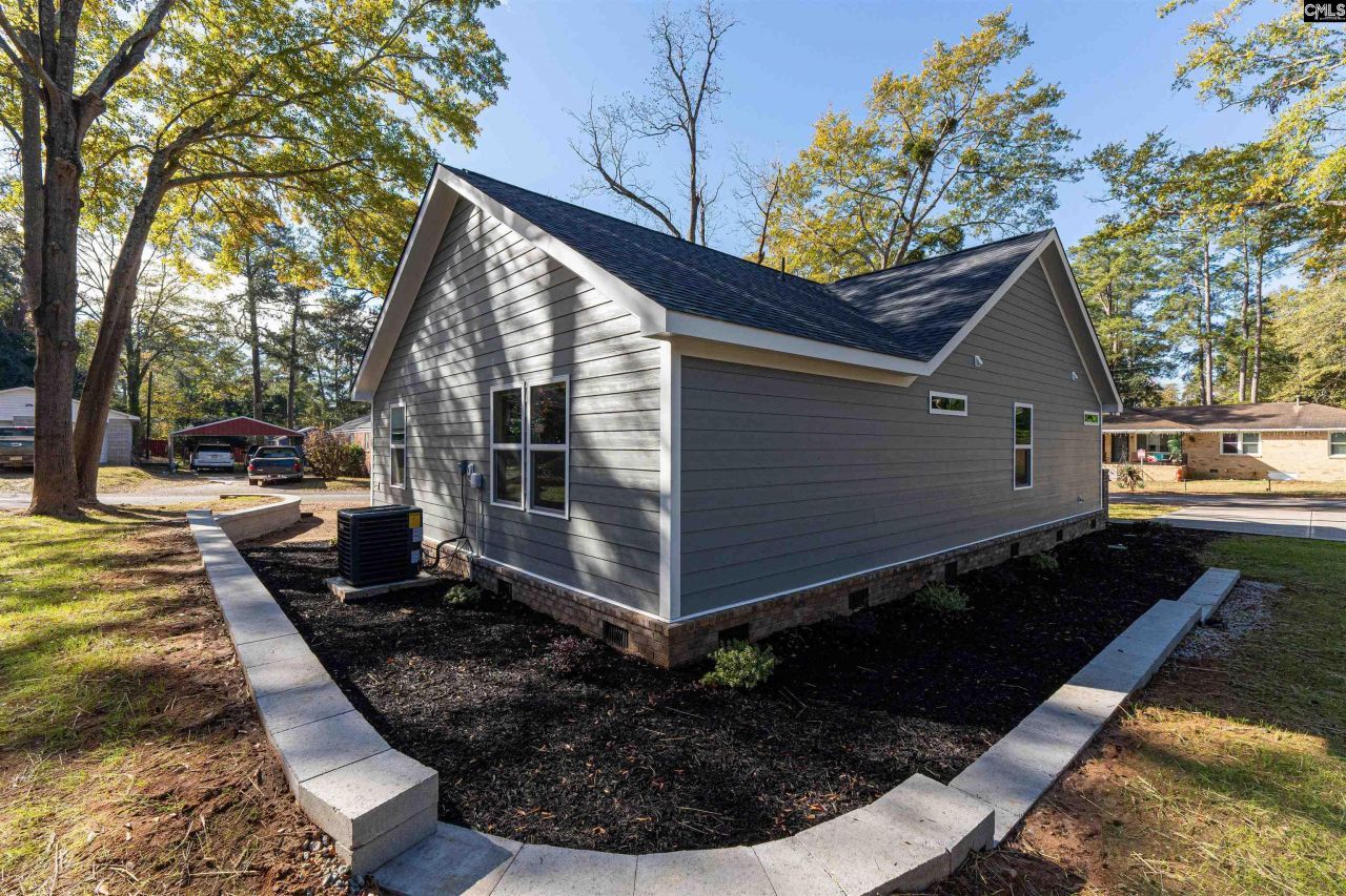 4602 Catherine Avenue Photo 9