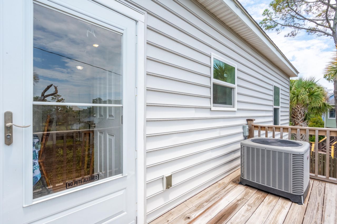 31 W 9th Street Photo 32