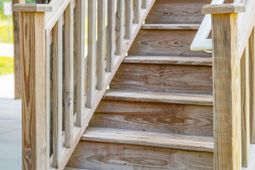 31 W 9th Street photo 4