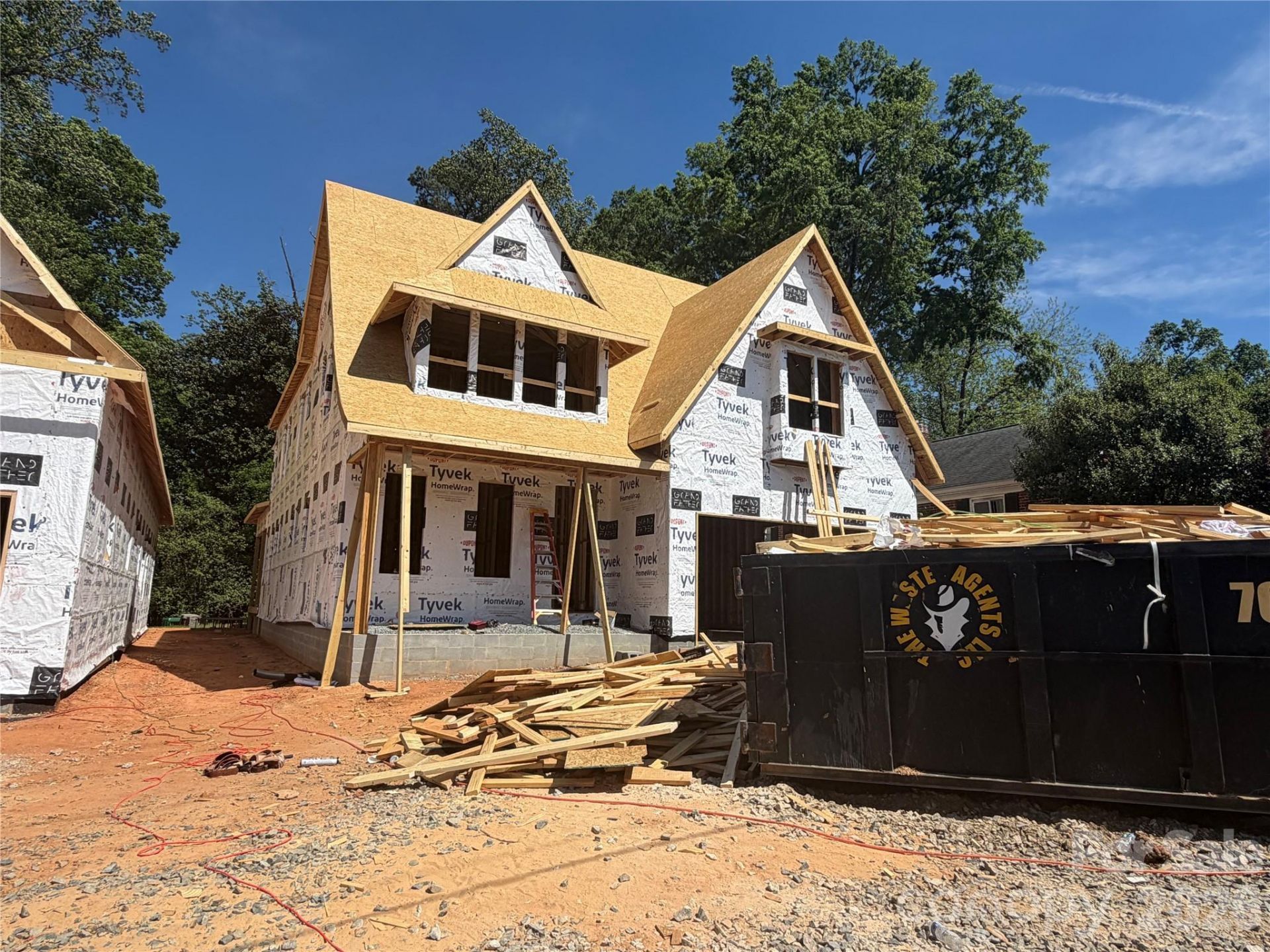 4201 Commonwealth Avenue, Charlotte, NC 28205