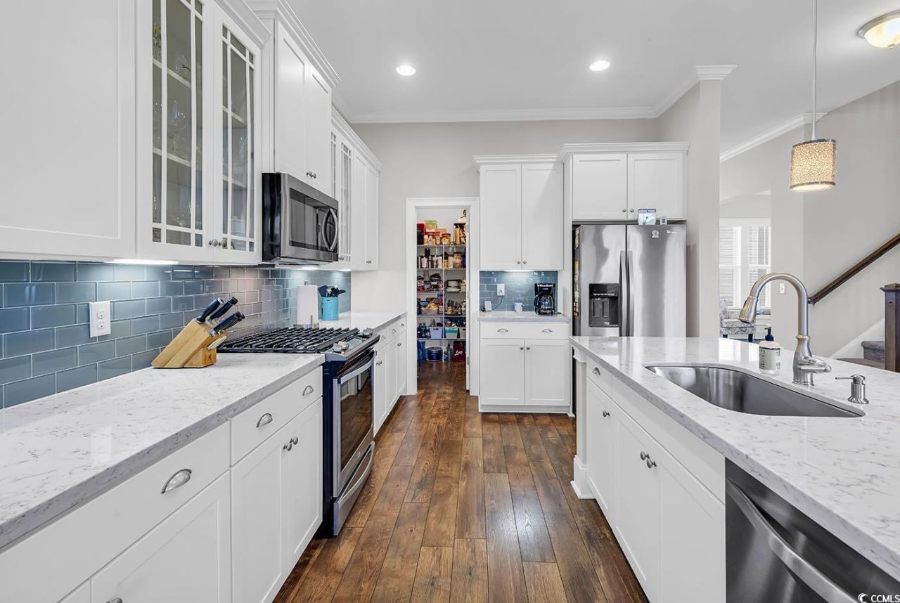 40 Winston Circle Photo 10