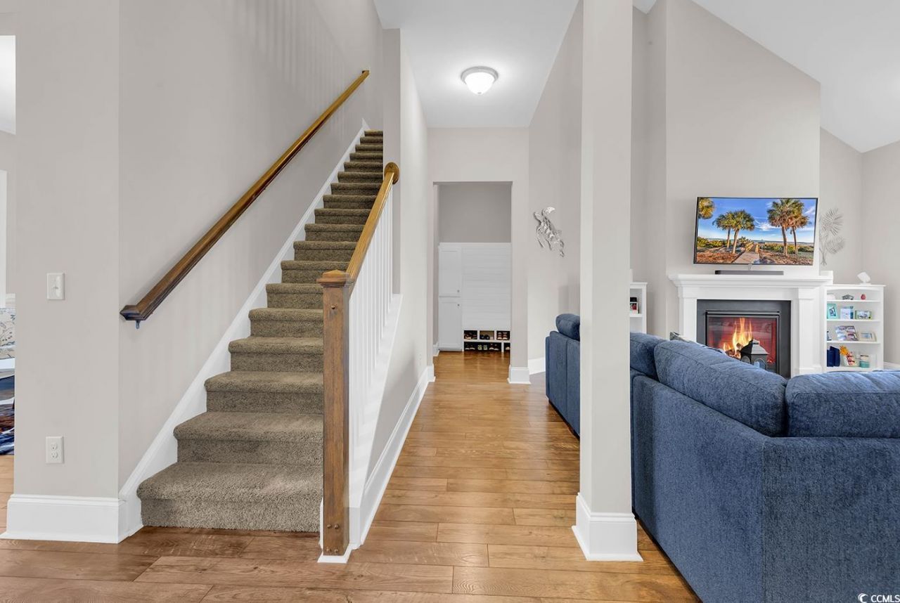 40 Winston Circle Photo 15