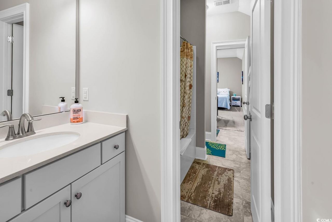 40 Winston Circle Photo 25