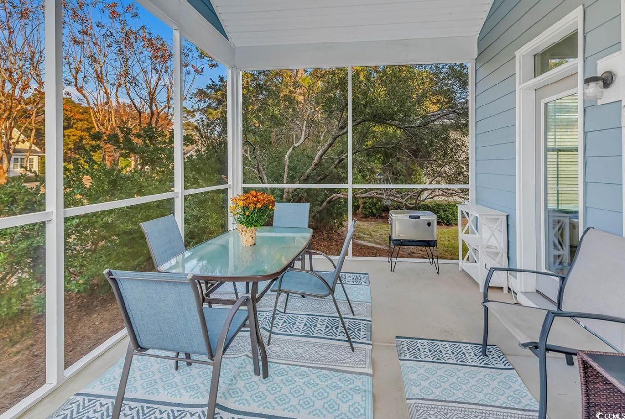 40 Winston Circle Photo 29