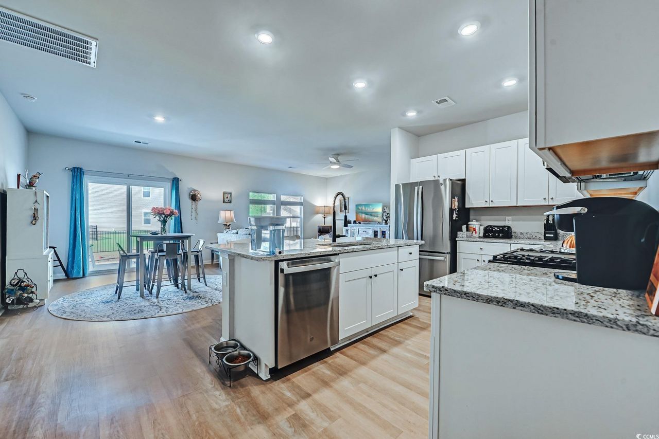 177 Fox Rae Dr. Photo 5