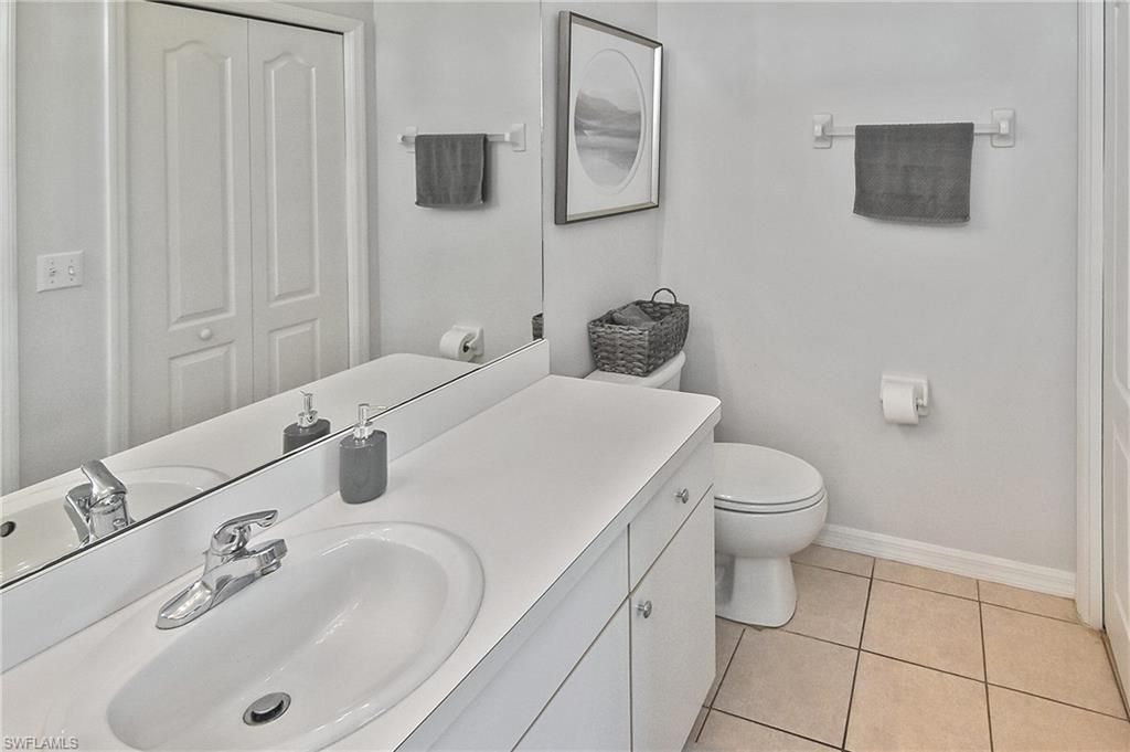 10470 Washingtonia Palm Way, Unit 1214, Fort Myers, FL 33966 Photo
