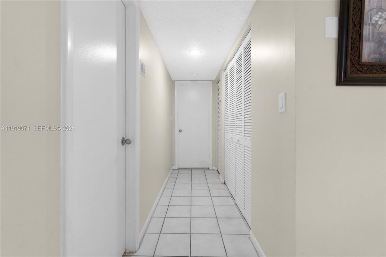 8560 SW 212th St, Unit 308, Cutler Bay, FL 33189 Photo