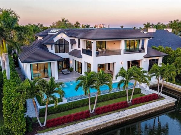 608 16th AVE S, NAPLES, FL 34102