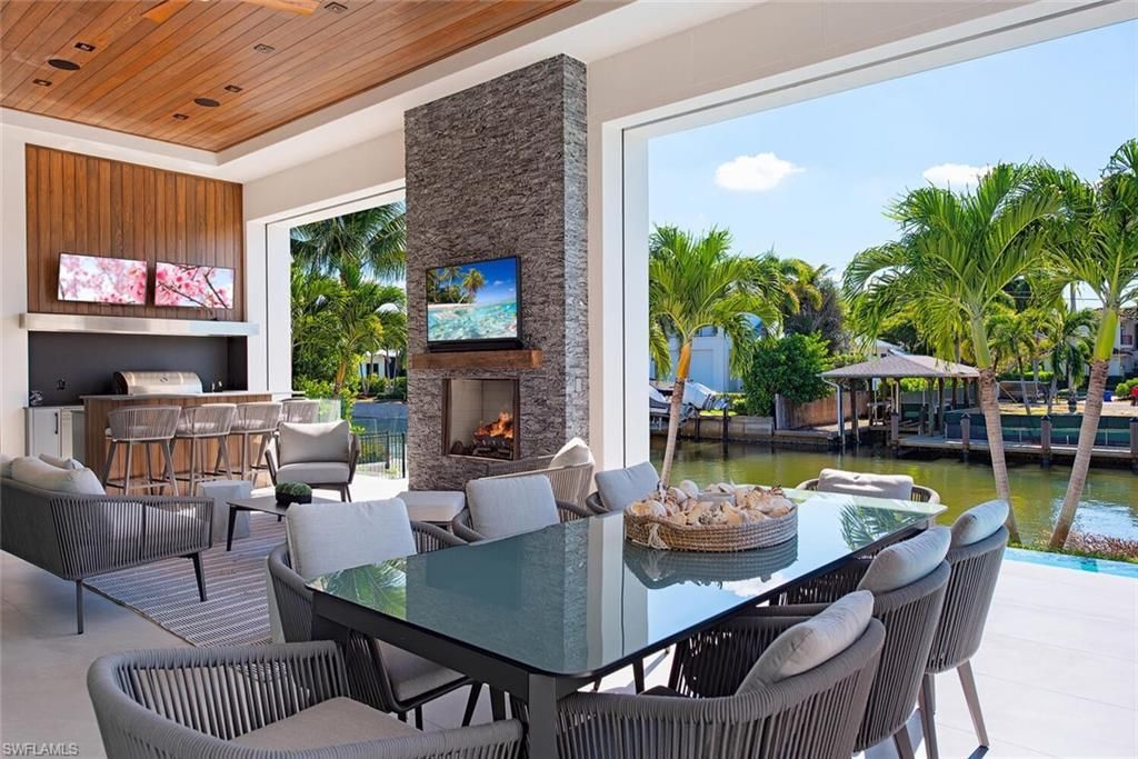 608 16th Ave S, Naples, FL 34102 Photo