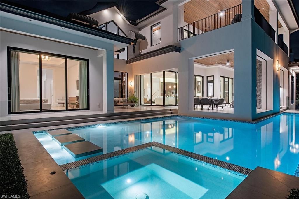 608 16th Ave S, Naples, FL 34102 Photo