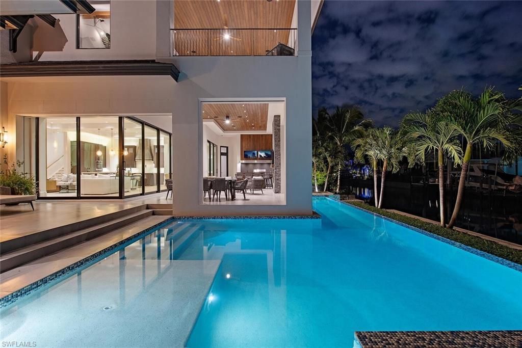 608 16th Ave S, Naples, FL 34102 Photo